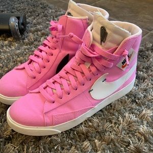 Nike Blazer mid (pink)